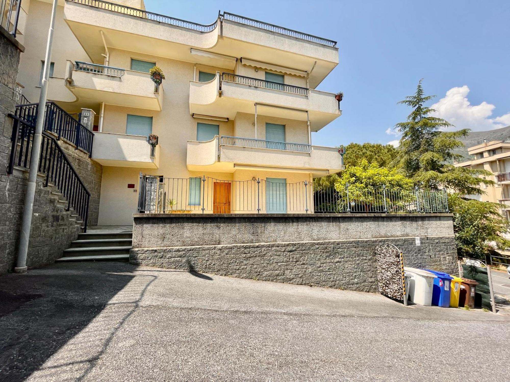 2 Locali A 600 Mt Dal Mare - Free Parking Appartement Ceriale Buitenkant foto